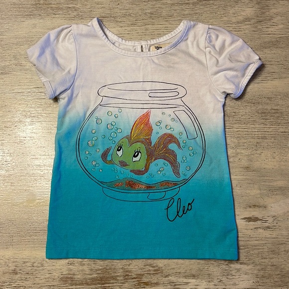 Disney Artist Pinocchio Cleo Fish Bowl Tee